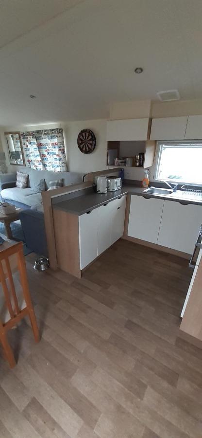 Arual Caravan Manor House Park. Allonby, Cumbria Maryport Exterior photo
